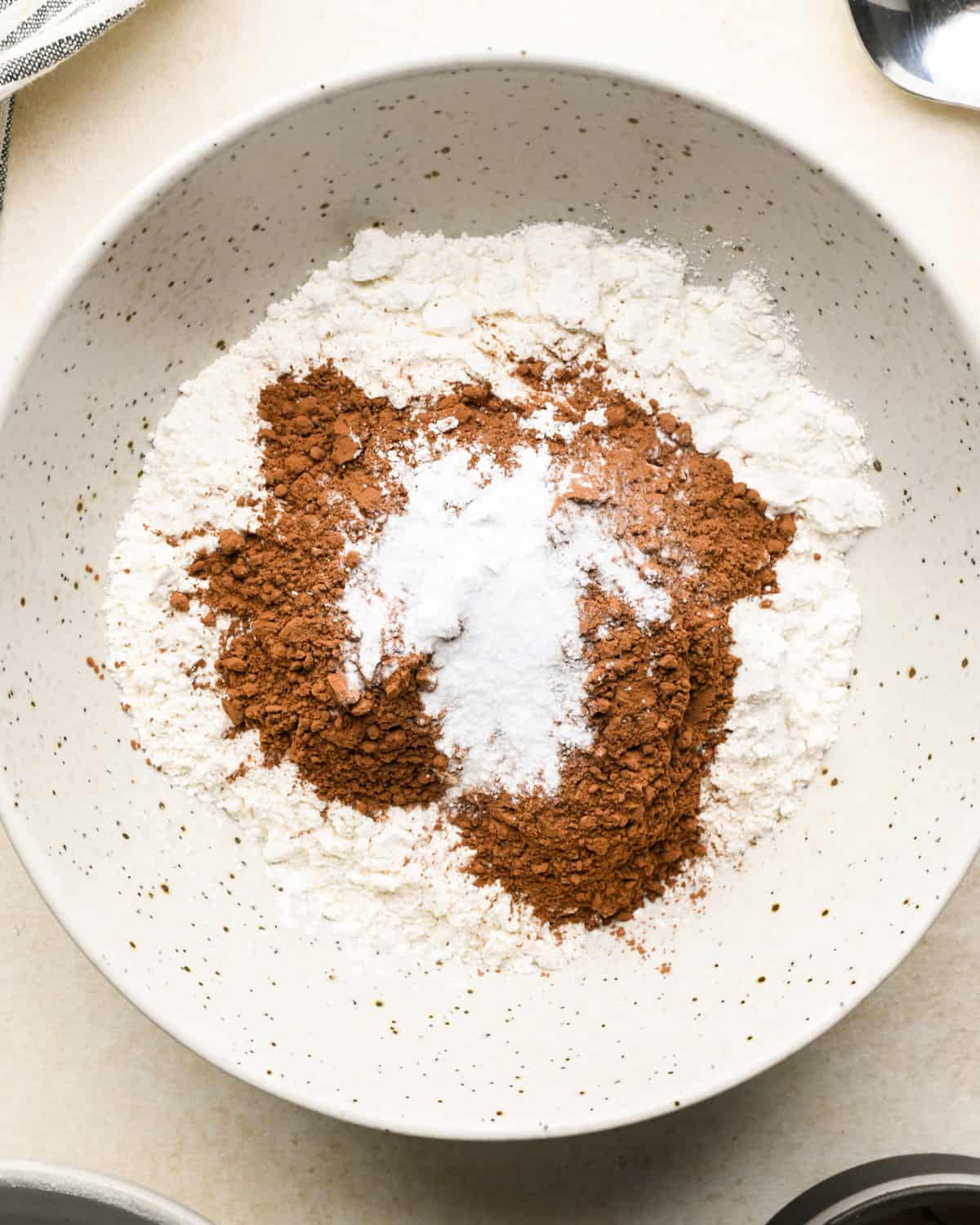 how to make chocolate cookie bars - dry ingredients before mixing