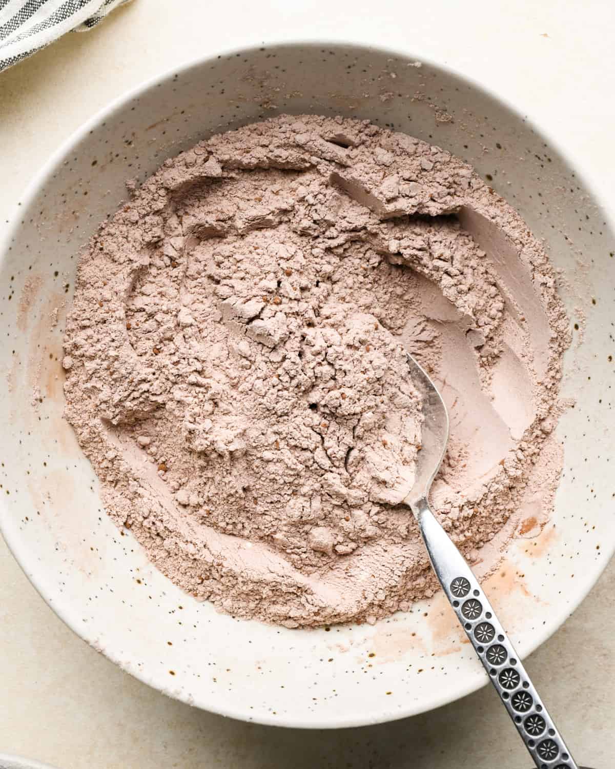 how to make chocolate cookie bars - dry ingredients after mixing