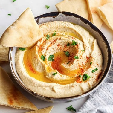 The Best Homemade Hummus