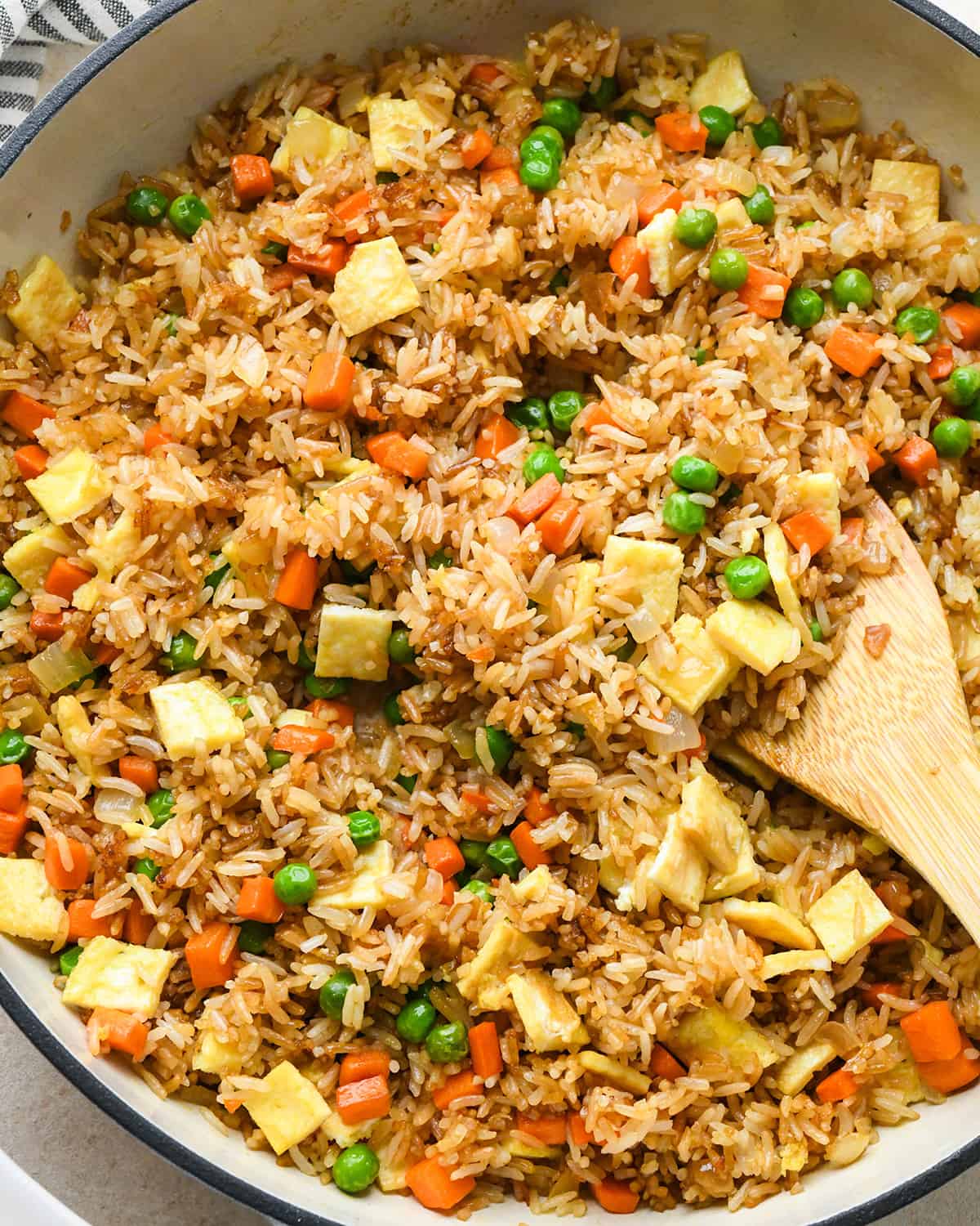 How to Make Fried Rice - adding eggs after mixing